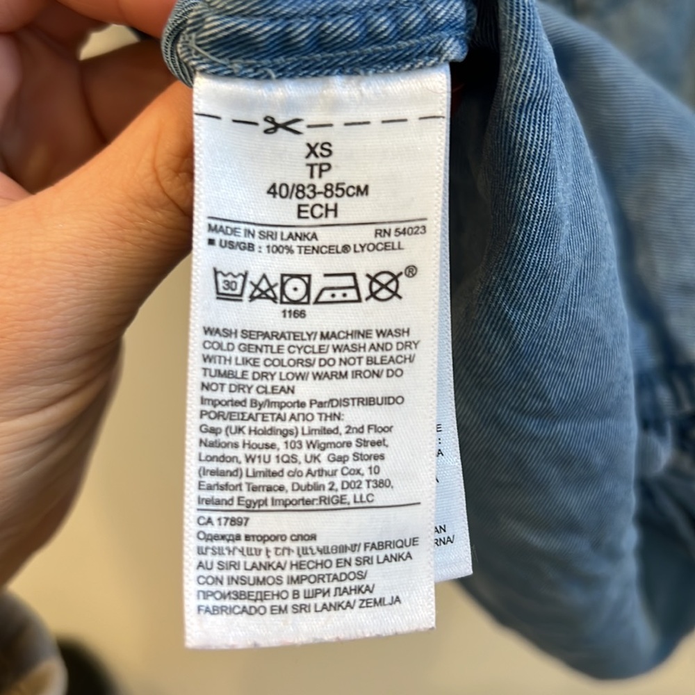 Women’s Basic Denim Shell Top - image 5